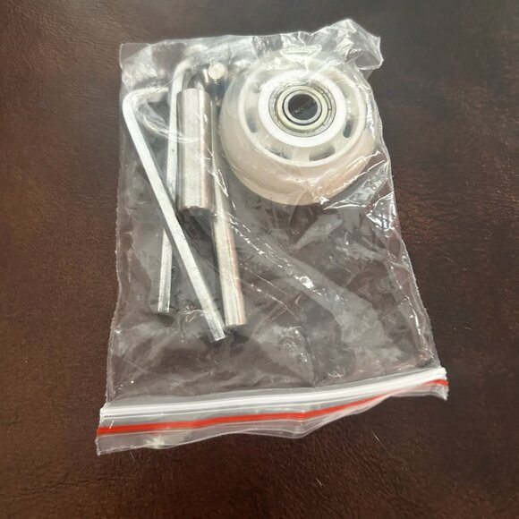 NIB Multifunctional Roller Skates Shoes - Picture 15 of 16